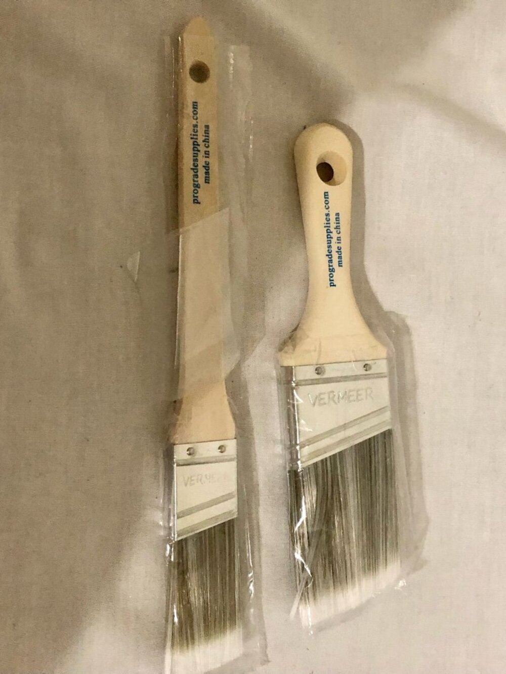 Wooden Handle Wide Paint Brushes - Picture 3 of 3